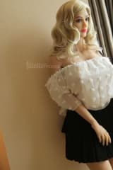 Sex doll grosse poitrine Josie 160cm Climax Doll