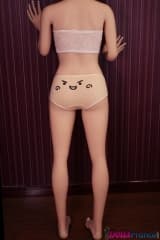 Jolie Sabine en shorty 153cm