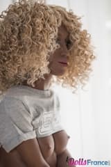 Kayla coiffure afro blonde 168cm
