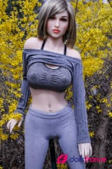 Elsa jeune Sexdoll innocente gros fessier 155cm D YLdoll