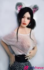 Sexdoll Evelyn petite brune à gros seins 150cm HRdoll