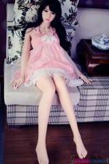 Mei en robe lolita rose 153cm