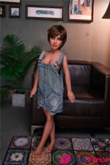 Mini sex doll garce et gourmande Sally 115cm IronTech