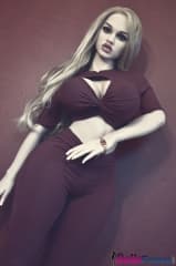 Shooting de mode pour la belle Irelia 152cm