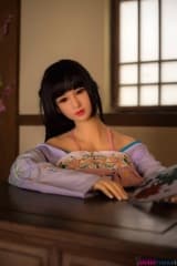 Janya la poupée japonaise 168cm