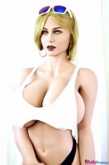 Manuella gros seins en bikini 170cm