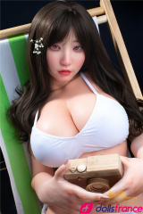 Sexdoll réelle en silicone Yuki asiatique à gros seins 165cm IronTech