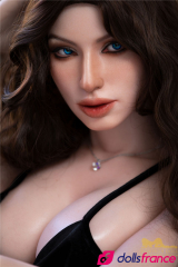 Zara charmante sex doll brune en silicone 166cm IronTech