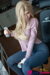 Cherry sexdoll silicone réaliste et sportive 165cm IronTech