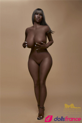 Sexdoll silicone Penny magnifique femme noire 160cm IronTech