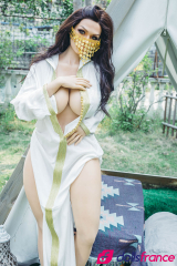 Poupée d'amour réelle Cynthia brune pulpeuse 165cm bonnet G Starpery