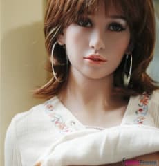 Aki la plus mignonne des poupées sexe 155cm