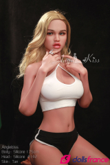 Irelia grande sexdoll réaliste blonde en silicone 175cm AngelKiss