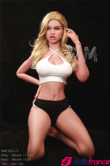 Irelia grande sexdoll réaliste blonde en silicone 175cm AngelKiss