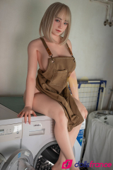 Sylvia sex doll silicone de gentille célibataire 159cm IronTech