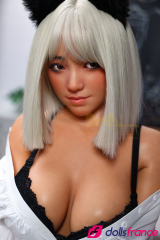 Sex doll de charme en silicone Sylvia maîtresse féline 167cm IronTech