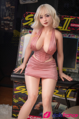 Sylvia adorable sex doll bimbo blonde en silicone 165cm IronTech