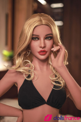 Iracone la poupée sexuelle classe et élégante en stock 163cm bonnet B Dolls Castle