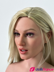 Clarisse la sexdoll silicone blonde divorcée 165cm D-cup Zelex SLE