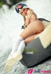 Natalie la sexdoll silicone skieuse blonde165cm bonnet D Lusandy