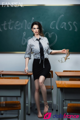 Sexdoll en silicone Kelly la prof sexy 172cm bonnet E FanReal