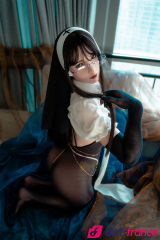 Yeona poupée sexuelle religieuse sexy 162cm Minus IronTech