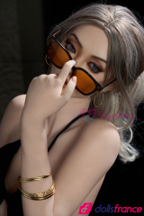 Yuri votre sexdoll escort de premier choix en stock EU 164cm SigaFun