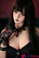 Yuri sexdoll gothique aux yeux rouges en stock EU 164cm SigaFun