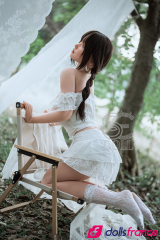 Kemeny la poupée pour adultes asiatique innocente aux énormes lolos 161cm F-cup SEDoll