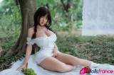 Kemeny la poupée pour adultes asiatique innocente aux énormes lolos 161cm F-cup SEDoll