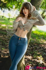 Regina sexdoll réelle l'exhibitionniste du parc 165cm Bonnet C SEdoll