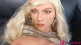 Poupée blonde Delilah le buste sexuel en TPE 86cm en stock EU Firedoll 