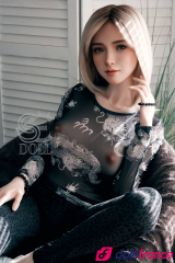 Annika la love doll réelle timide à gros seins 160cm Bonnet C SEDoll