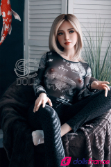 Annika la love doll réelle timide à gros seins 160cm Bonnet C SEDoll