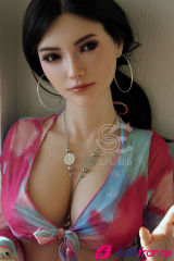 Regina sexdoll réelle silicone élégante aux yeux en amandes 165cm Bonnet C SEdoll