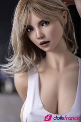 Jenny sexdoll réaliste silicone blondinette aux yeux bleus 167cm Bonnet E SEdoll