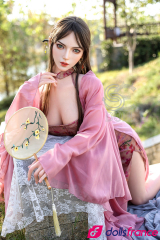Real doll silicone Bridget princesse chinoise aux yeux bleus 163cm Bonnet C SEdoll