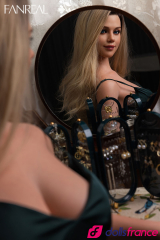 Belle sex doll blonde aux yeux bleus Maria 155cm F-cup FanReal