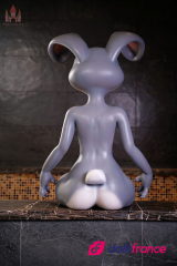 Rabby la lapine sexuelle anime en silicone 168cm bonnet A Dolls Castle