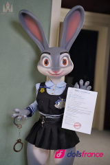 Rabby la lapine sexuelle anime en silicone 168cm bonnet A Dolls Castle