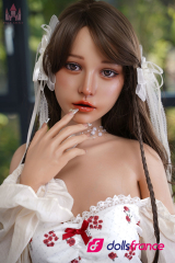 Janice sexdoll chipie petite poitrine en silicone 158cm bonnet B Dolls Castle