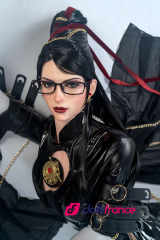 Sexdoll Cereza héroine du jeu vidéo Bayonetta en silicone 170cm bonnet B GameLady