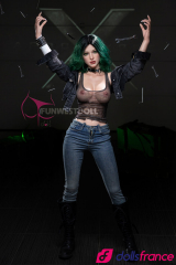 Alexa la sexdoll punk fashion aux cheveux verts 157cm D-cup FunWestDoll