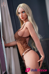 Karolina real doll aux yeux bleus luisants en STOCK EU 170cm bonnet E Dolls Castle