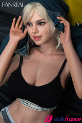 Maria la sexdoll en silicone blonde extravagante 155cm F-cup FanReal