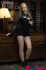 Poupée sexuelle en silicone Vanessa l'élégante bourgeoise 168cm bonnet F FanReal