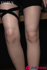 Poupée sexuelle en silicone étudiante universitaire fashion Gina 170cm D cup FanReal