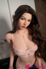 Sexdoll en silicone Laeticia au cul rebondi 172cm E-cup Zelex SLE
