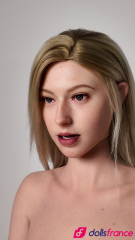 Evelina sex doll en silicone blonde timide 175cm Zelex