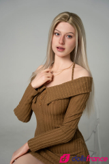Poupée sexuelle Evelina la blonde naturelle en silicone 175cm bonnet E Zelex